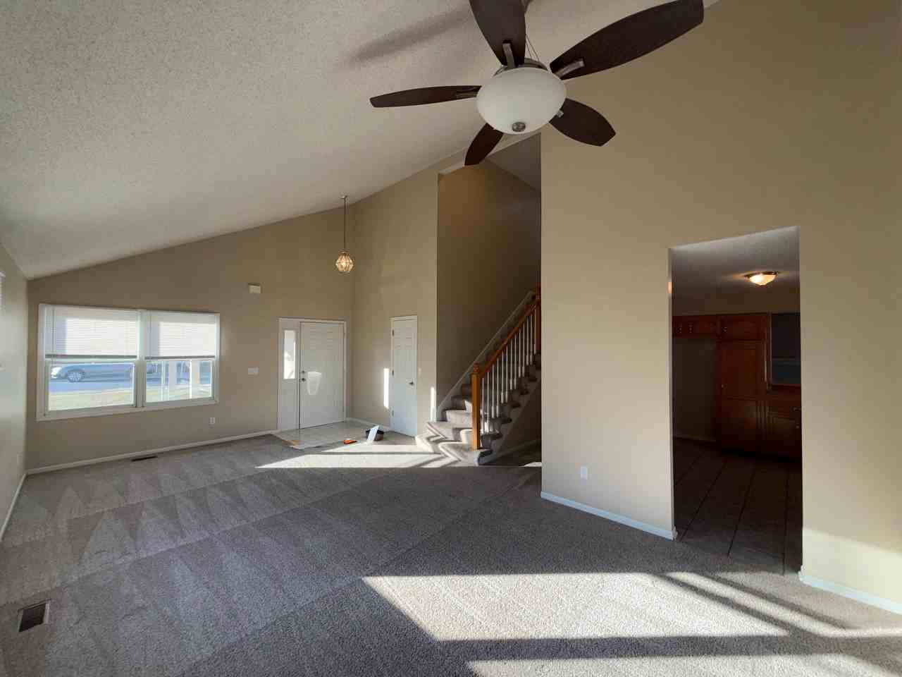 8619 N Mcdonald Ave - Photo 3 of 23