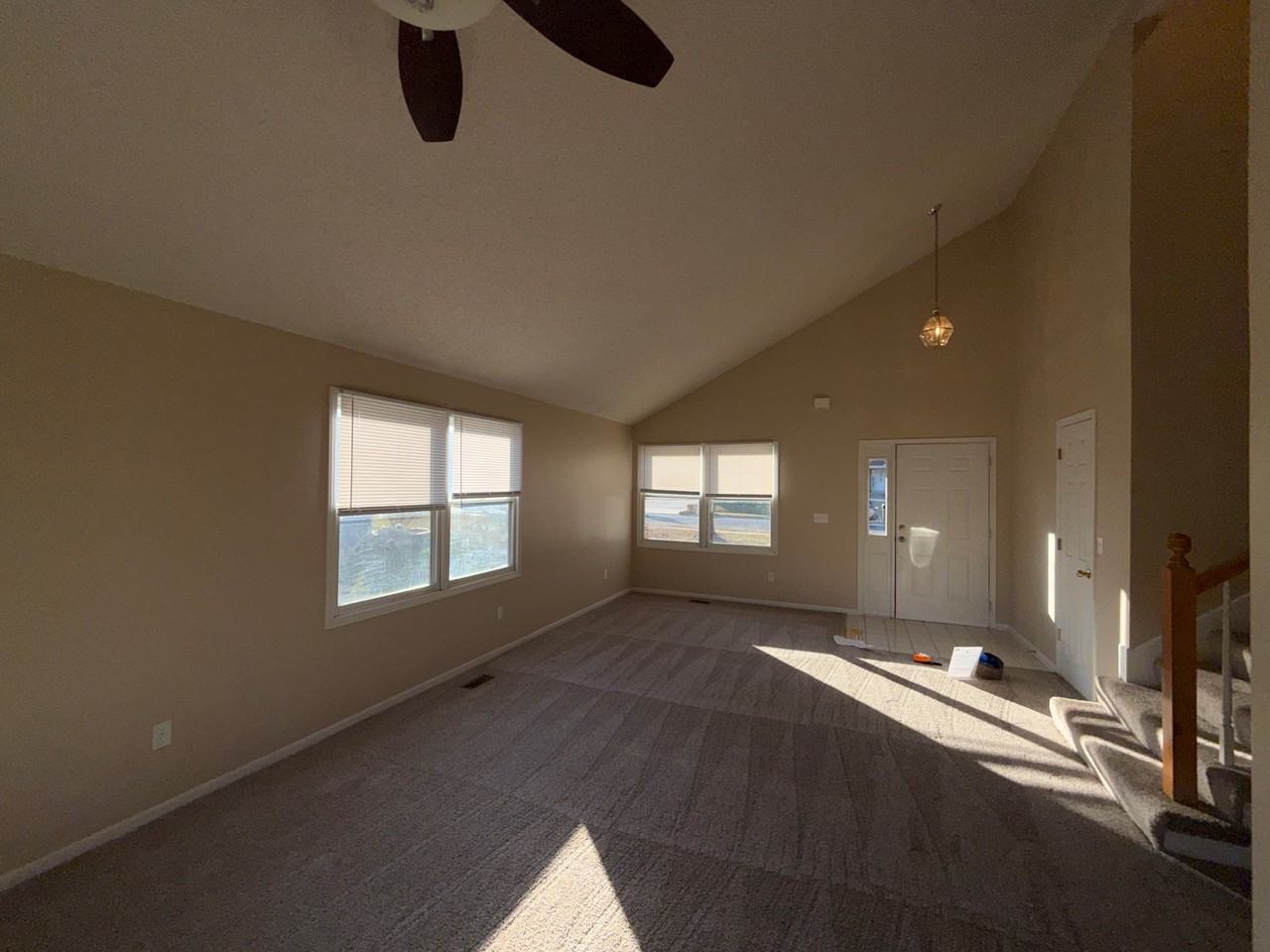 8619 N Mcdonald Ave - Photo 4 of 23