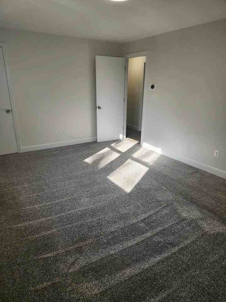 4 Paul Dr #6 - Photo 7 of 9