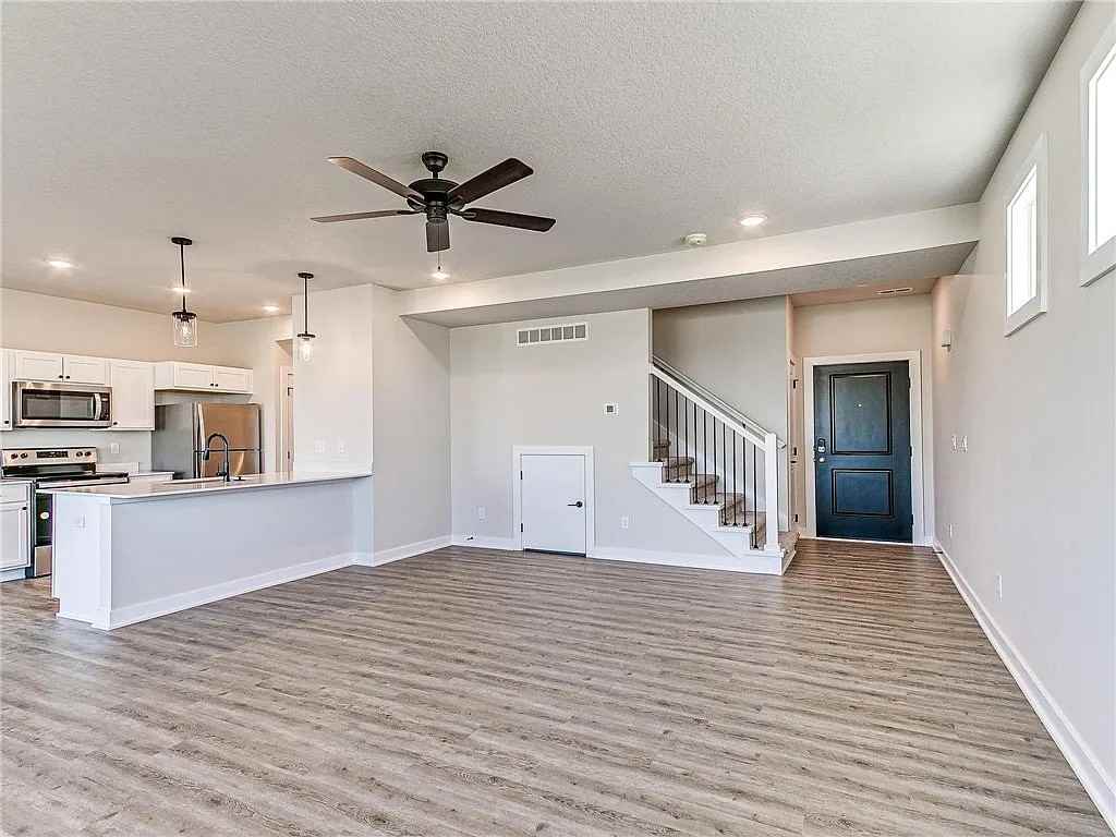 6939 Bluebell Ct #0 - Photo 3 of 13