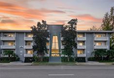 13860 Burbank Blvd - Photo 1 of 1