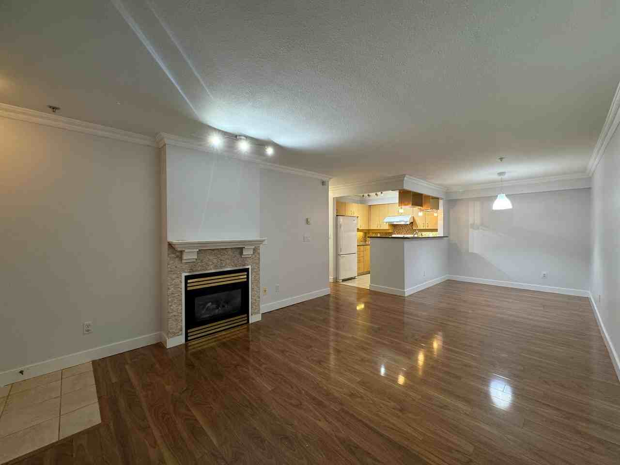 7038 21st Avenue #10* - Photo 3 of 18