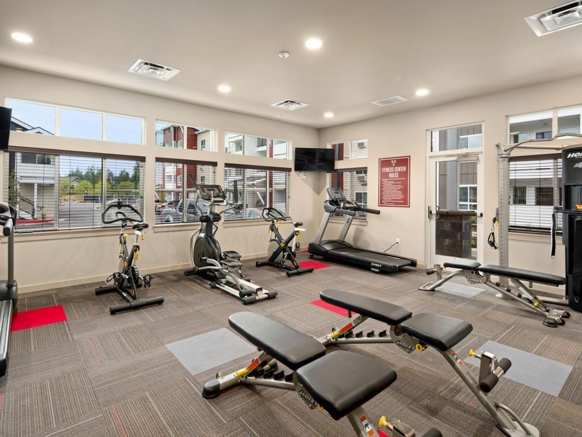 3311 6th Ave Sw - Photo 3 of 28