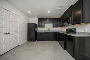 featured image of 1250 1250 Croft Ln