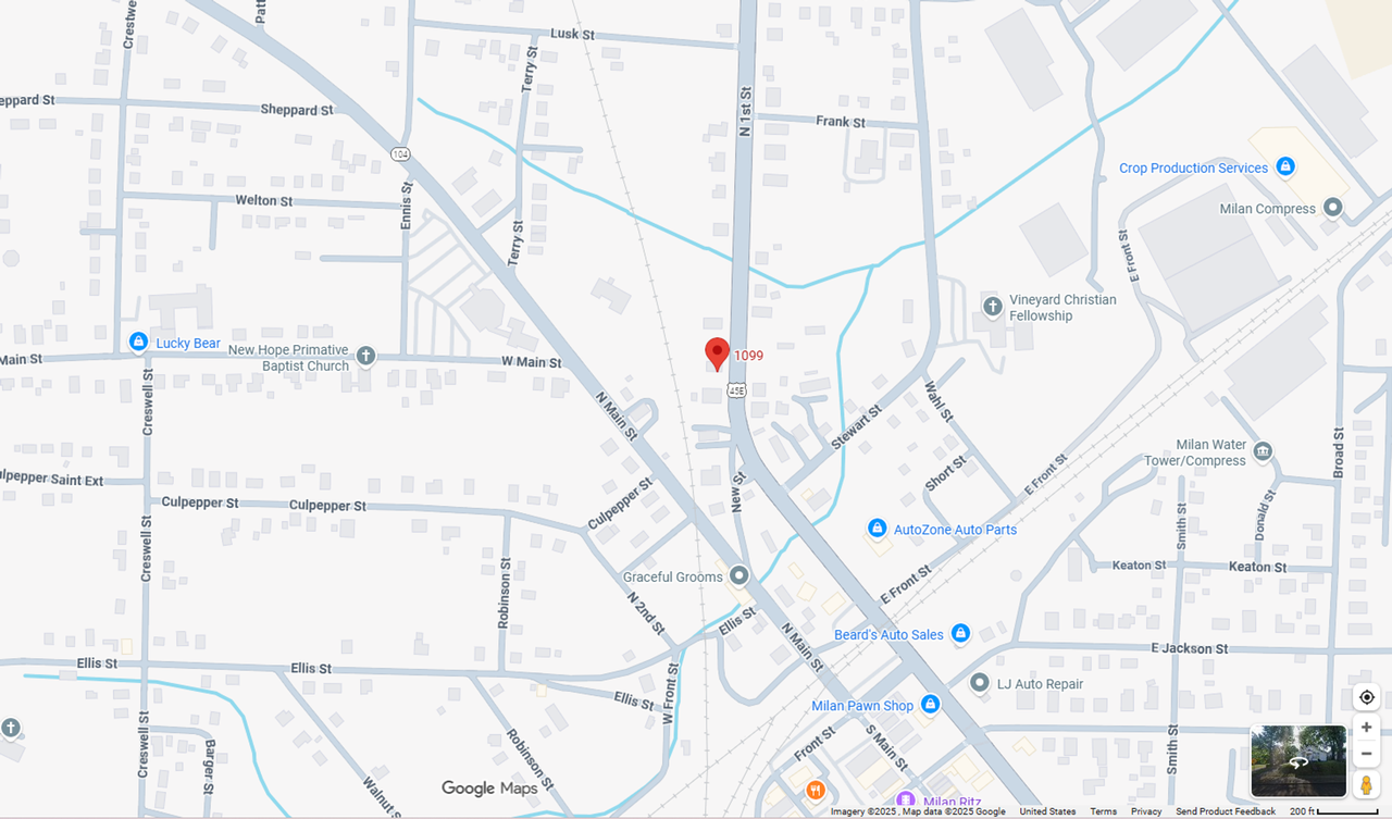 1099 N 1st St - Photo 2 of 2