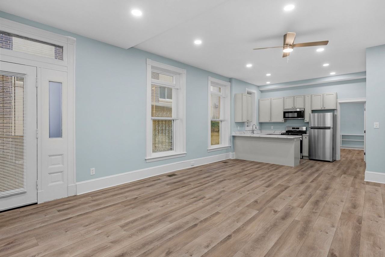 2635 Saint Paul Street - Photo 4 of 42