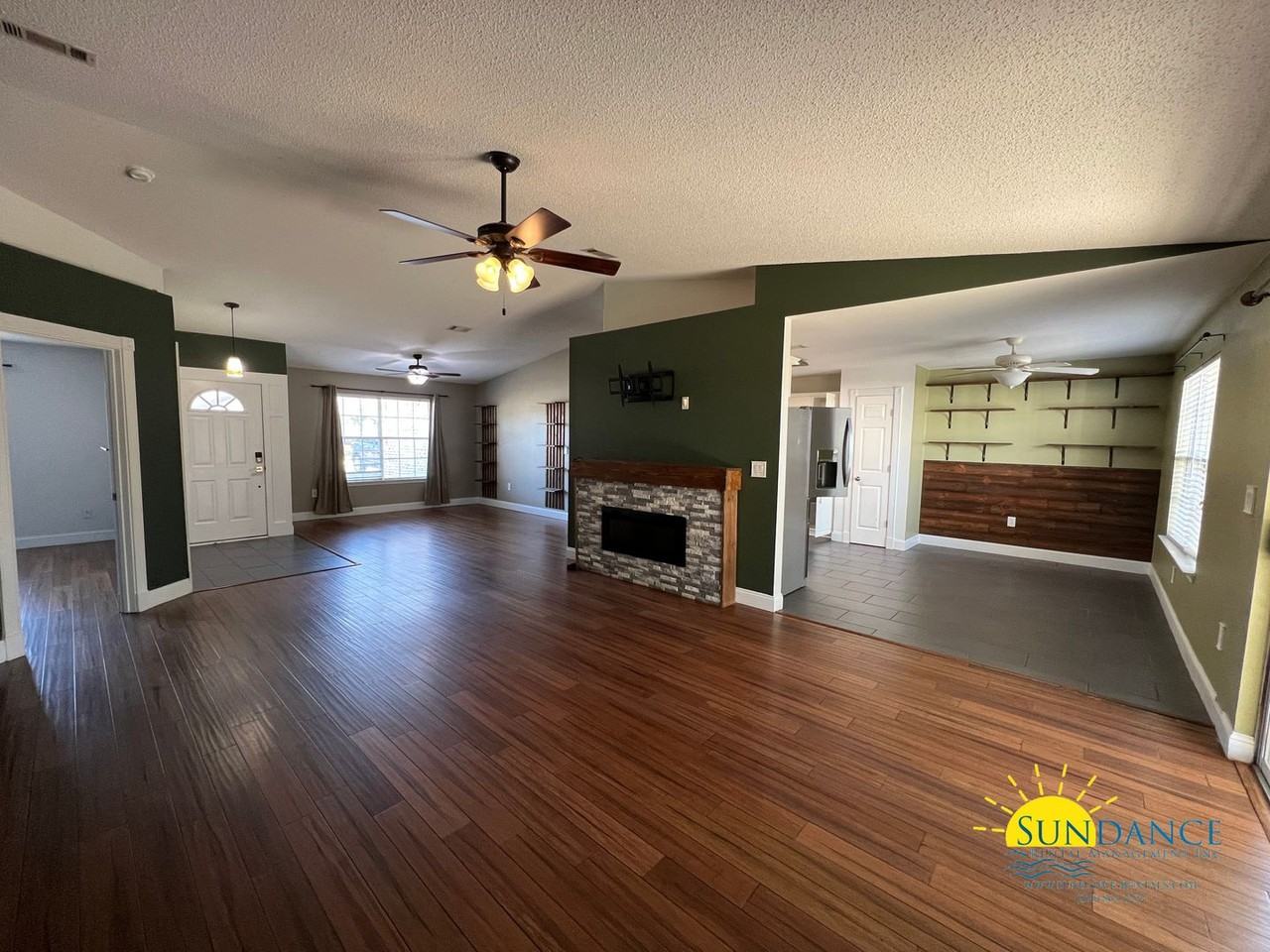 1251 Ego Dr - Photo 3 of 22