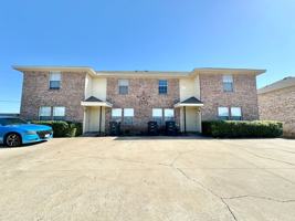 featured image of 5910 Greengate Dr