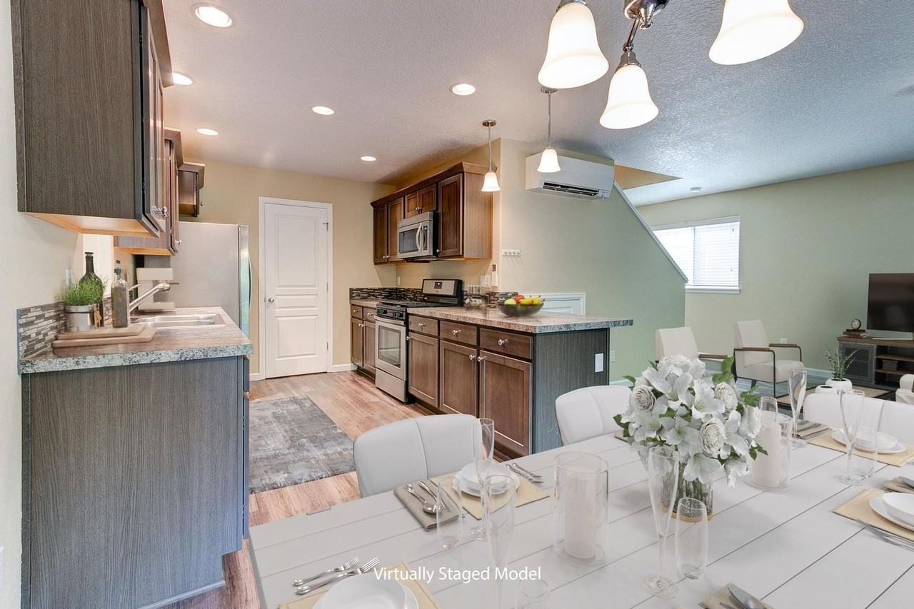 1181 Nw 2nd Ct - Photo 5 of 28