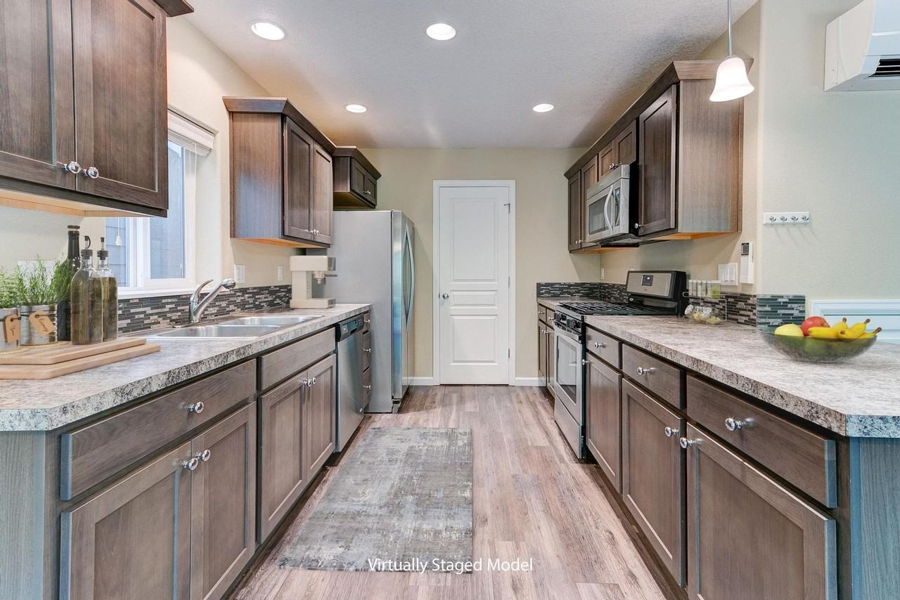 1181 Nw 2nd Ct - Photo 6 of 28