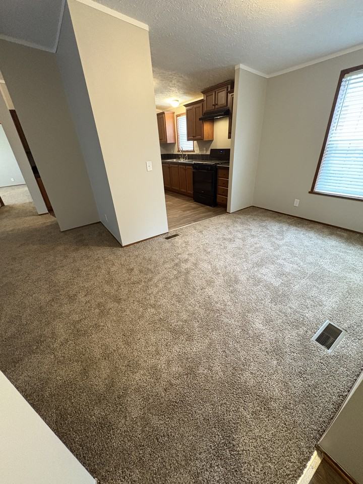 11756 Willow Ridge Ct #381 - Photo 6 of 22