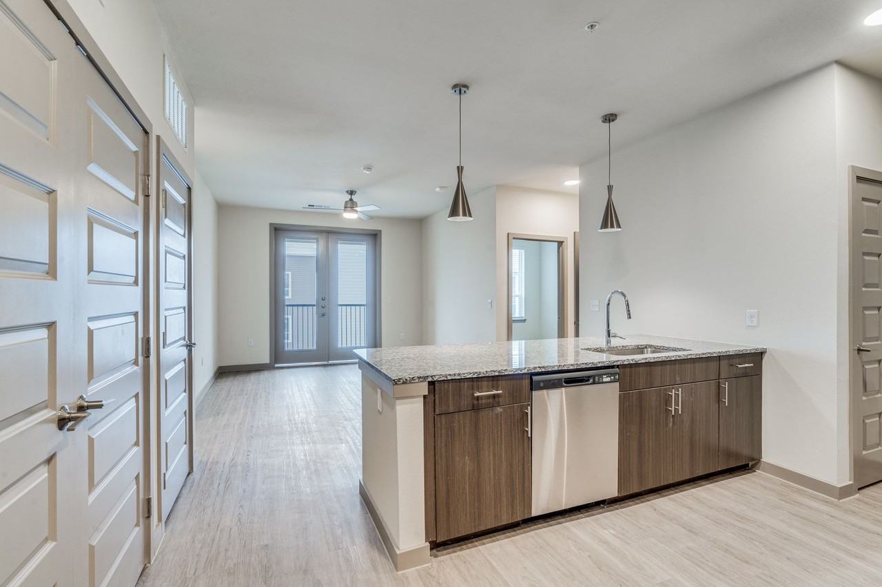 Rise 120 - Photo 6 of 50