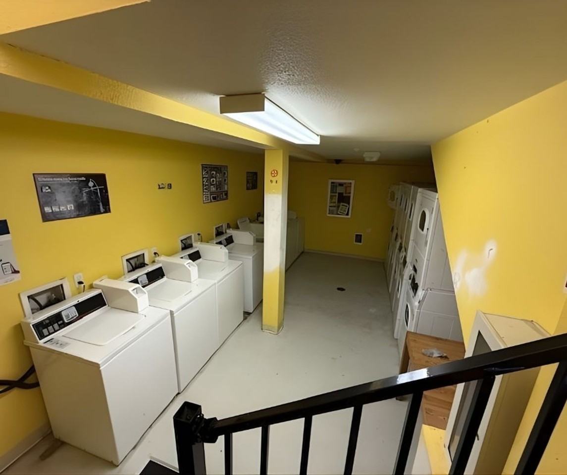 Arbor Glen - Photo 5 of 45