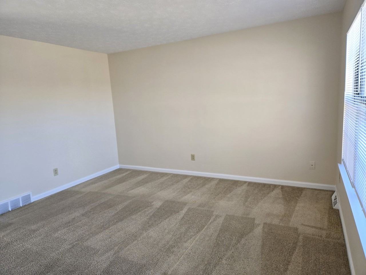 3816 Belleau Wood Dr - Photo 2 of 22