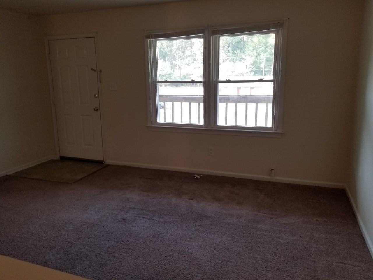 2530 Cedarwood Dr #B11 - Photo 5 of 9