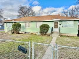 featured image of 1701 E Olympic Ave