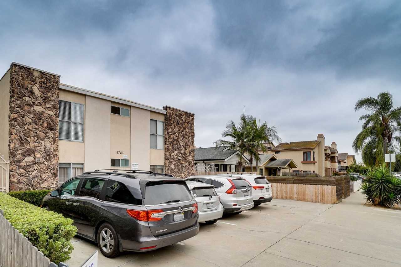 Adams North | Beautiful 1 Bed 1 Bath - Photo 2 of 2