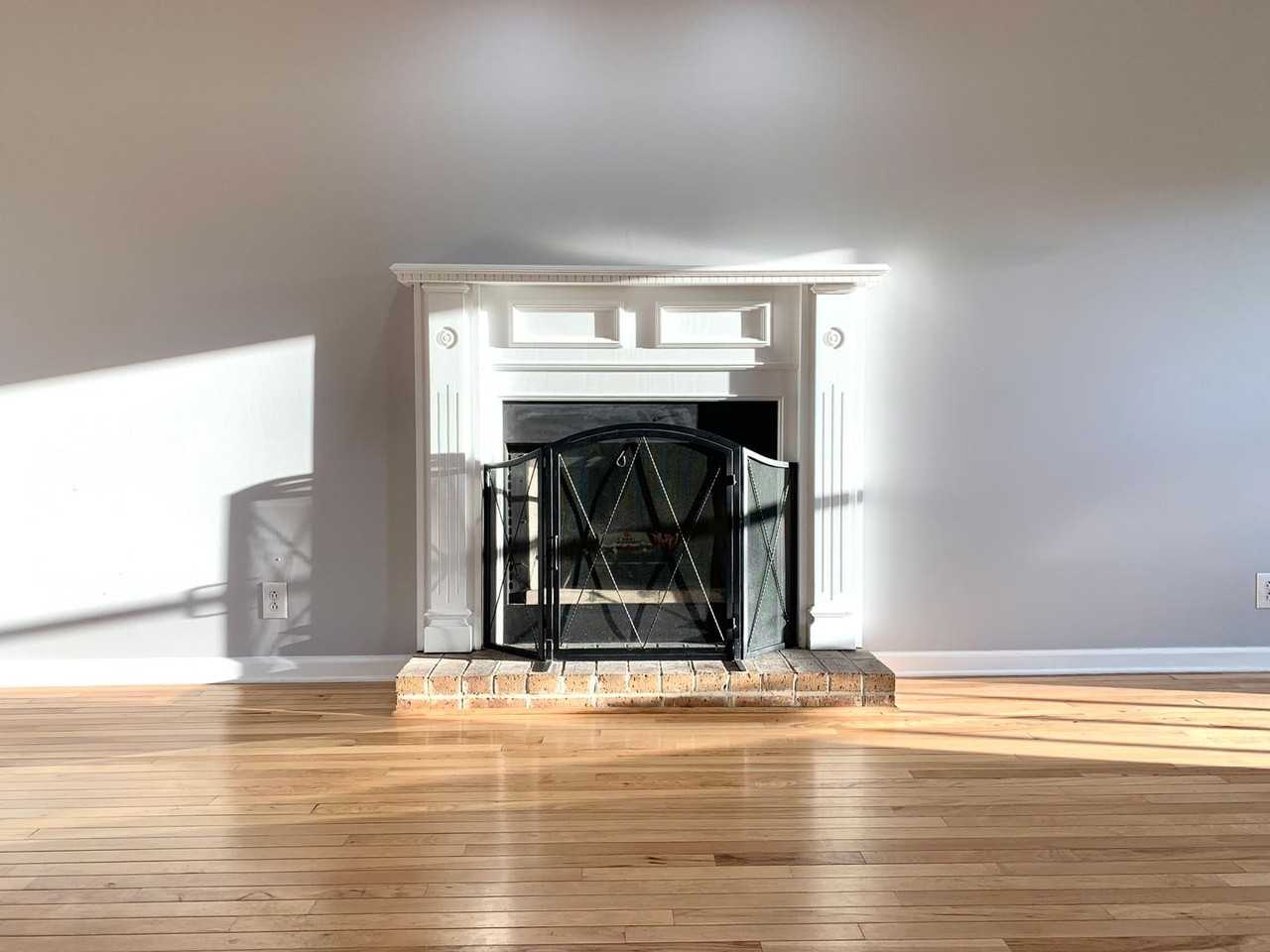 1233 Cobblestone Ln - Photo 7 of 41