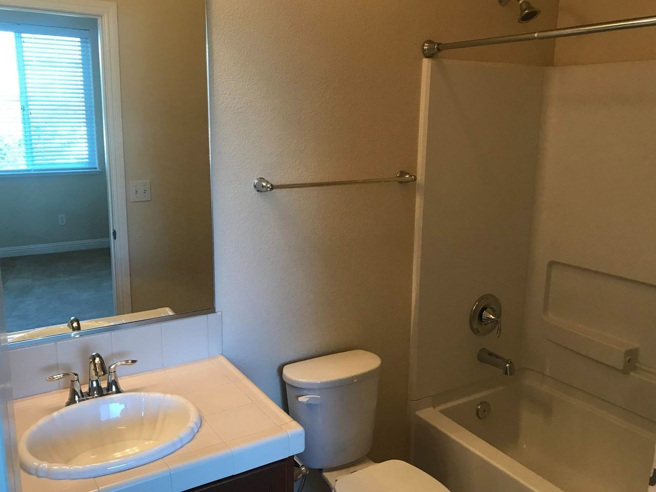 2740 Dana Kristin Ln - Photo 2 of 20