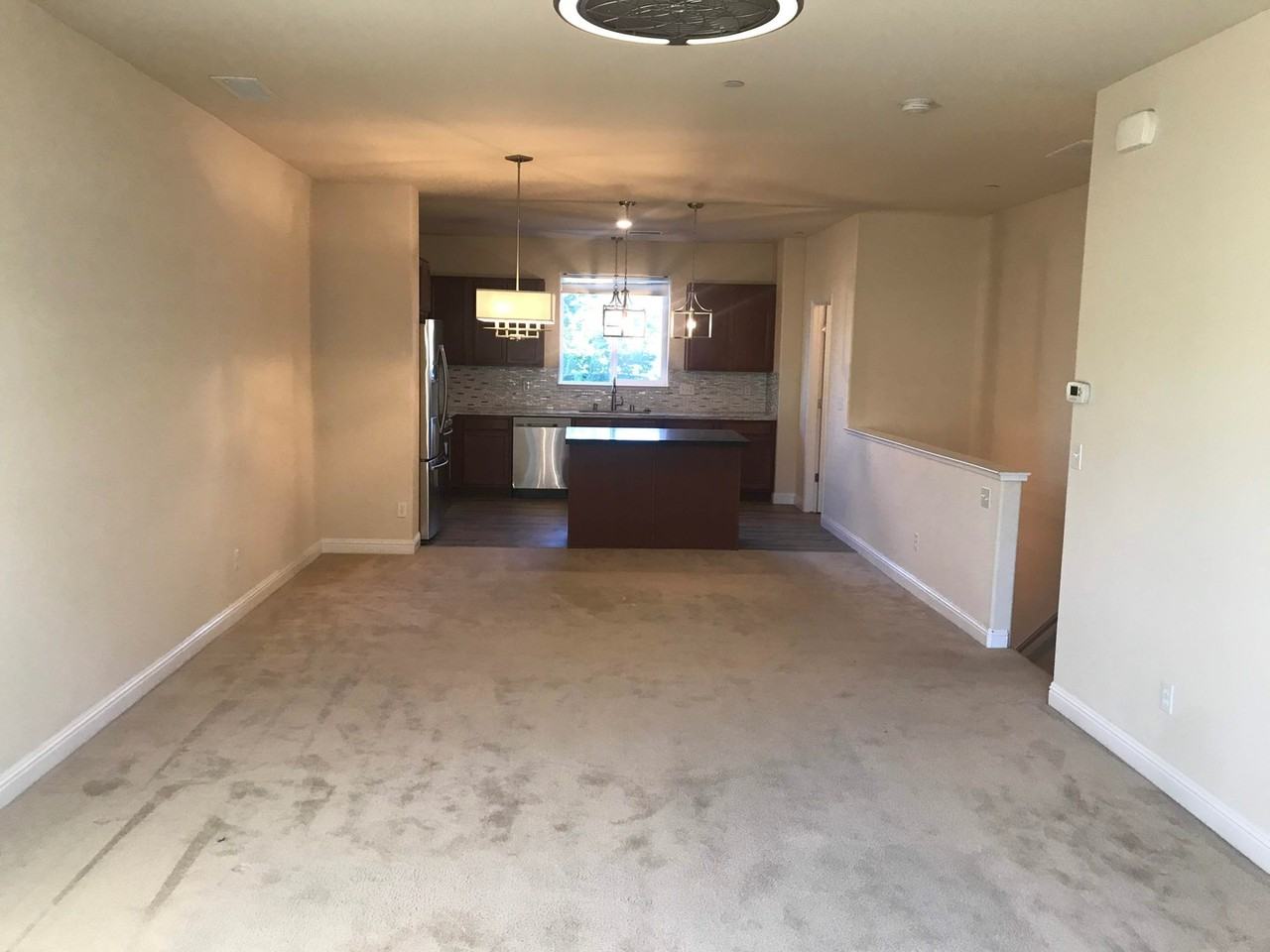 2740 Dana Kristin Ln - Photo 3 of 20