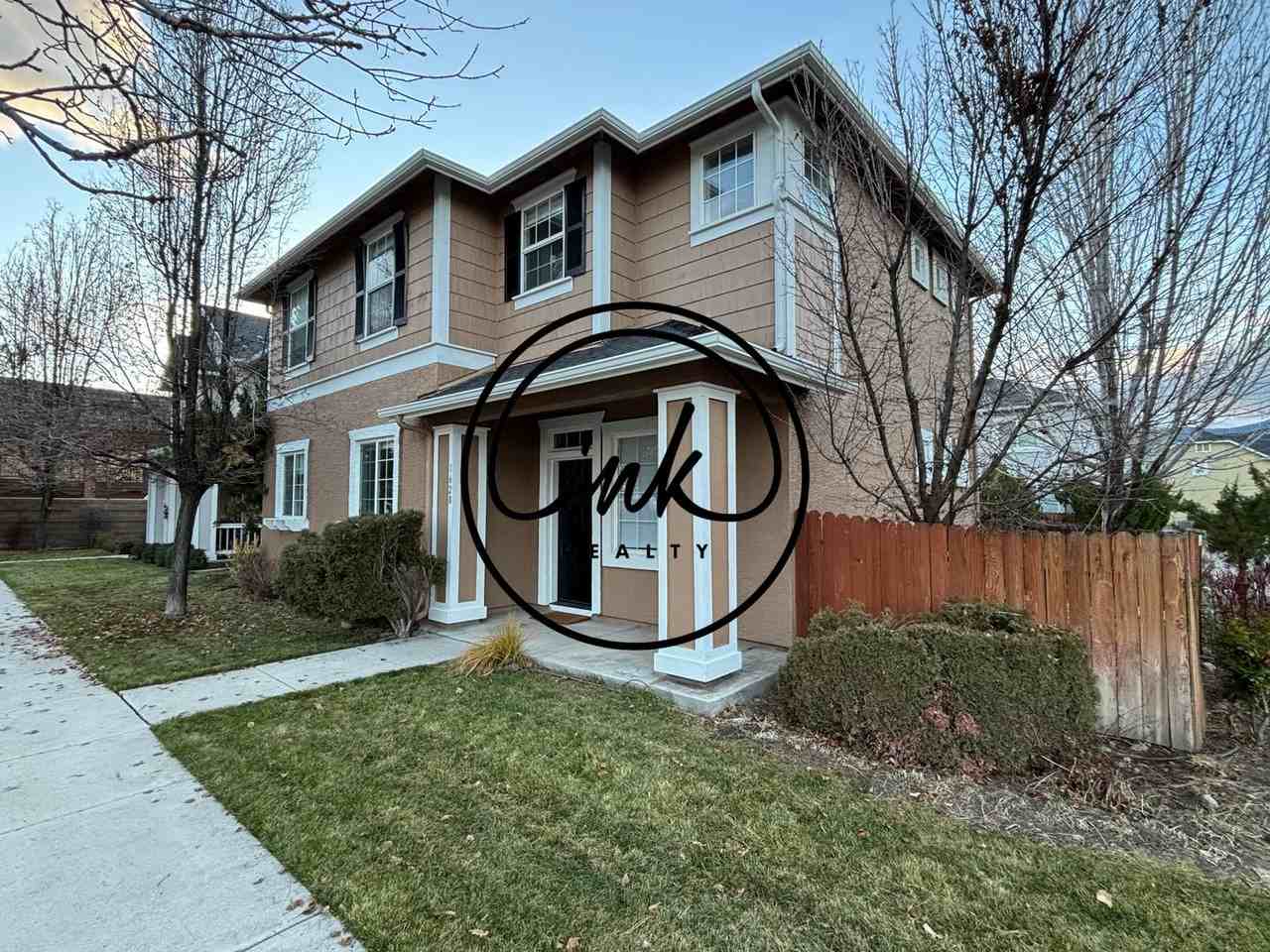 1628 W Minden Village Loop - Photo 2 of 19