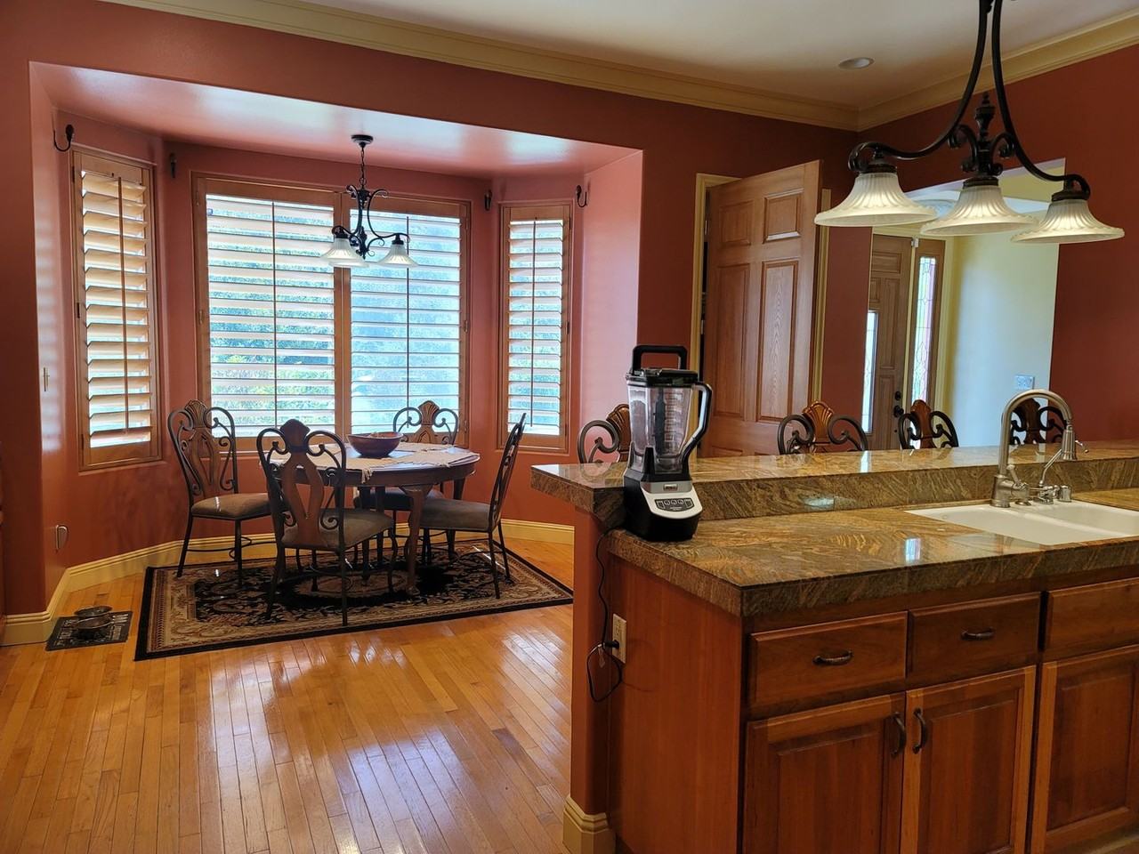 540 Marissa Ln - Photo 6 of 23