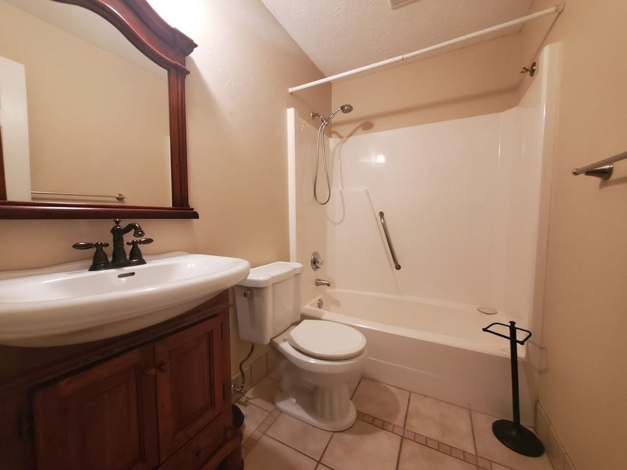 4445 Briton Cir - Photo 6 of 13