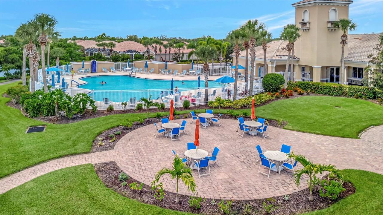 5955 Benevento Dr - Photo 7 of 48