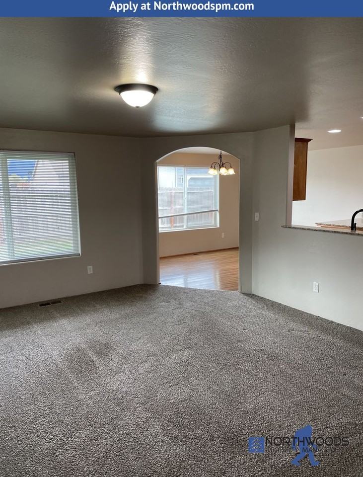 1109 Katie Mae Dr - Photo 4 of 22