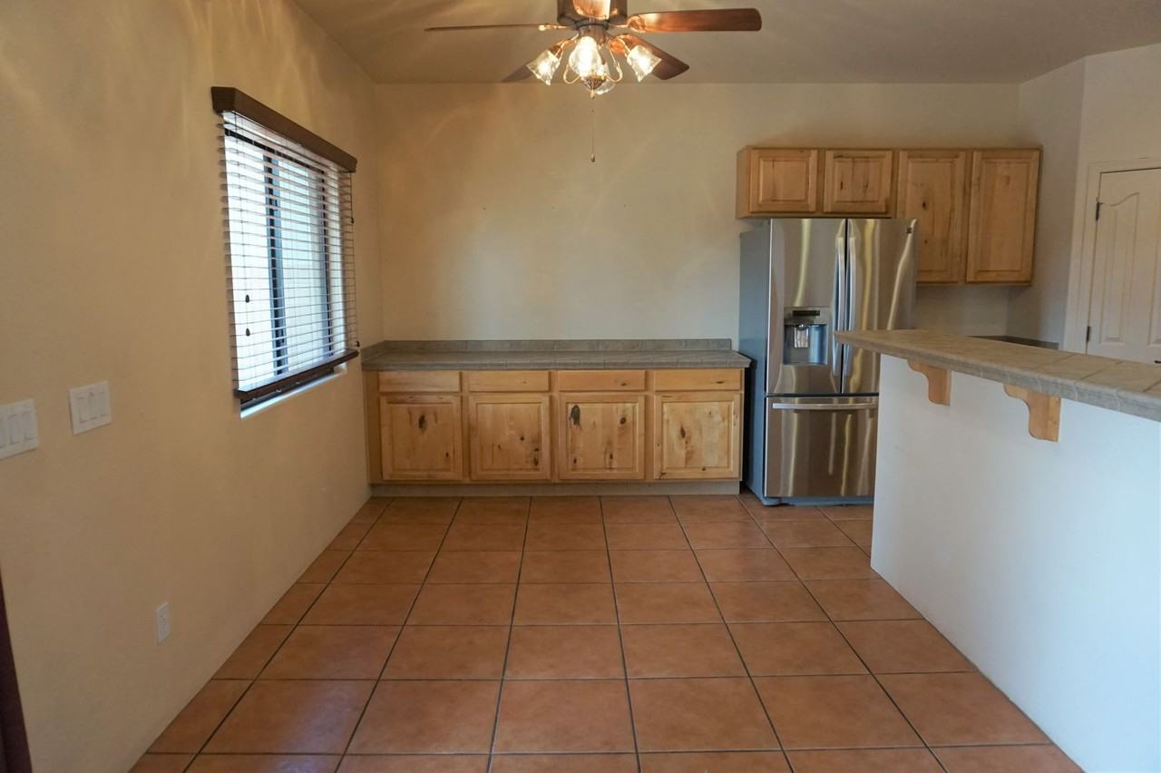 950 Leonard Wood St - Photo 5 of 29