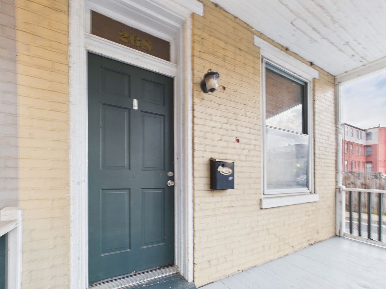 268 Delaware St - Photo 2 of 26