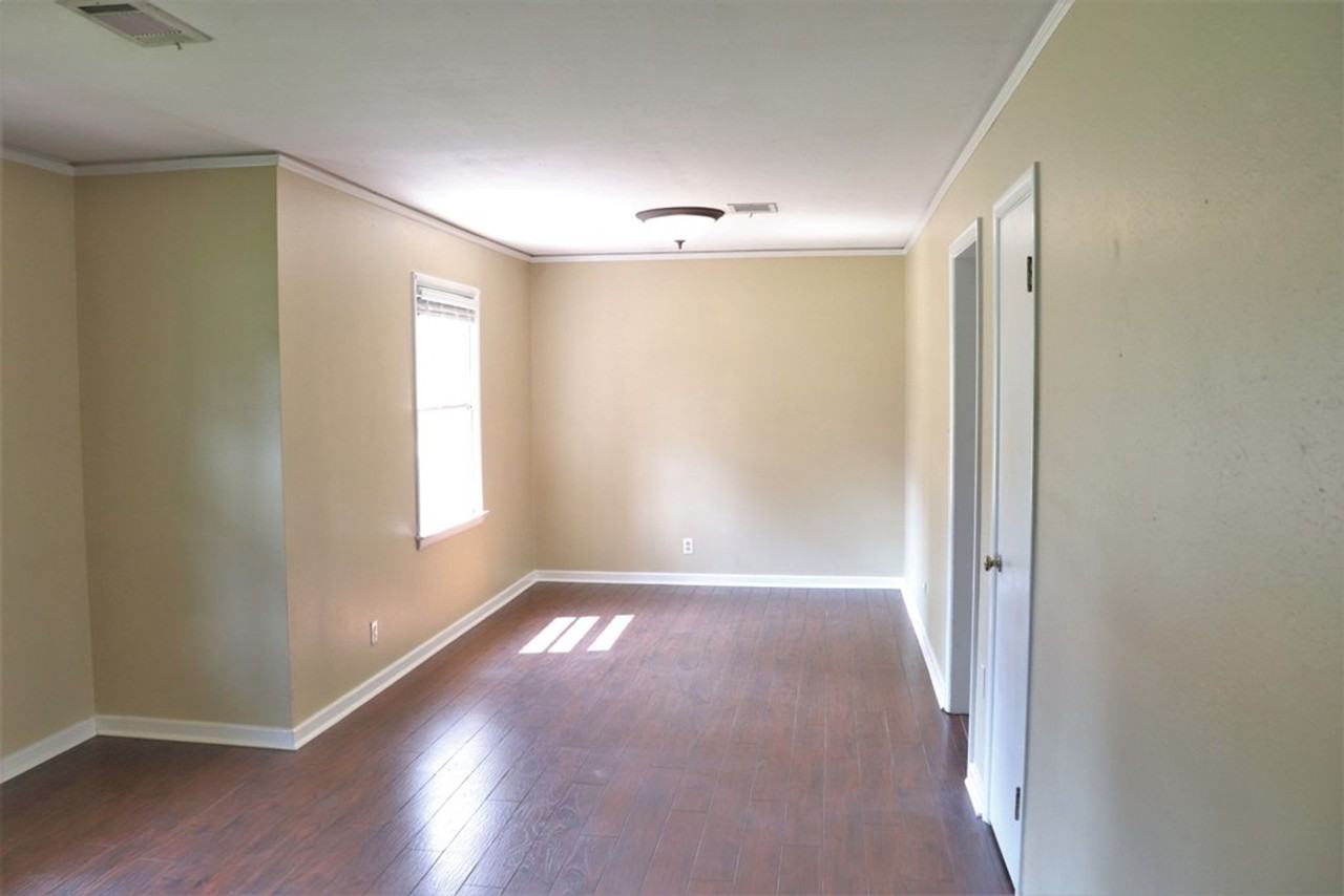 919 Green Ridge Rd - Photo 6 of 30