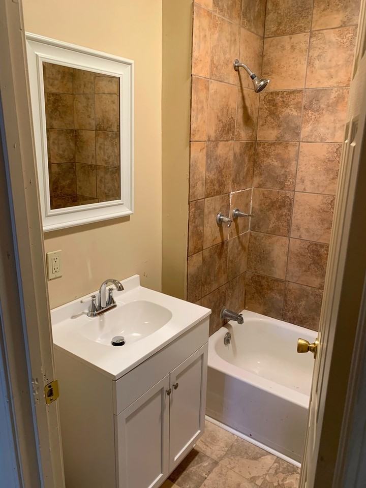 2316 W Olive St - Photo 6 of 8