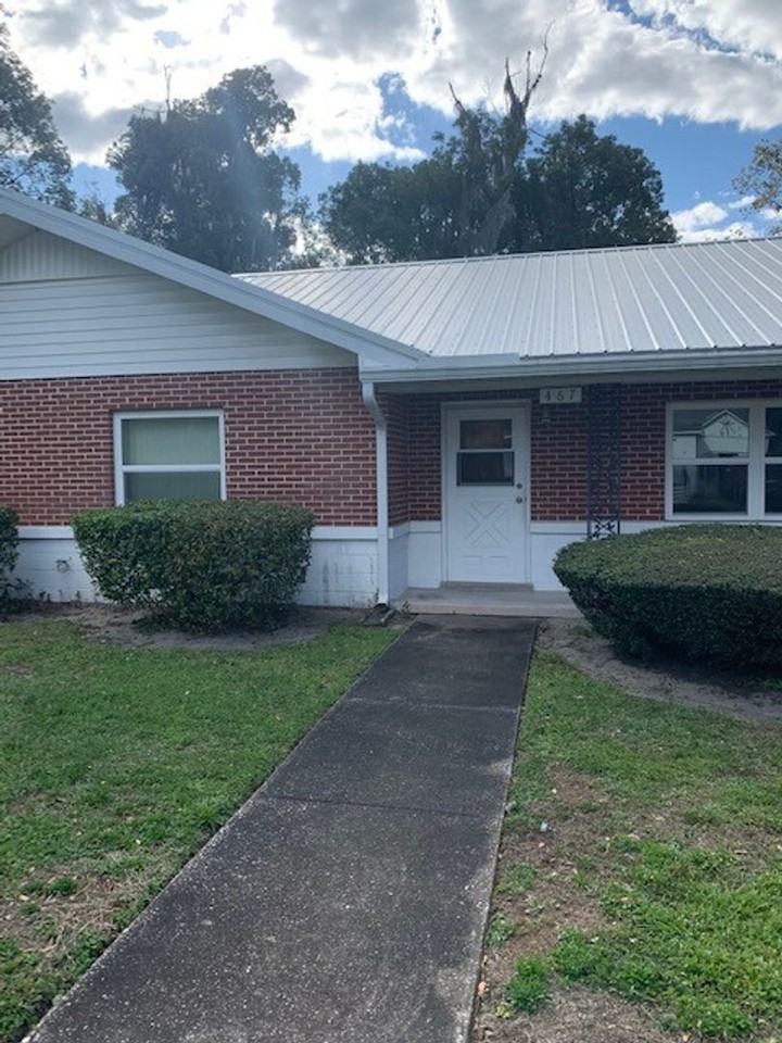 467 N Kentucky Ave - Photo 2 of 24