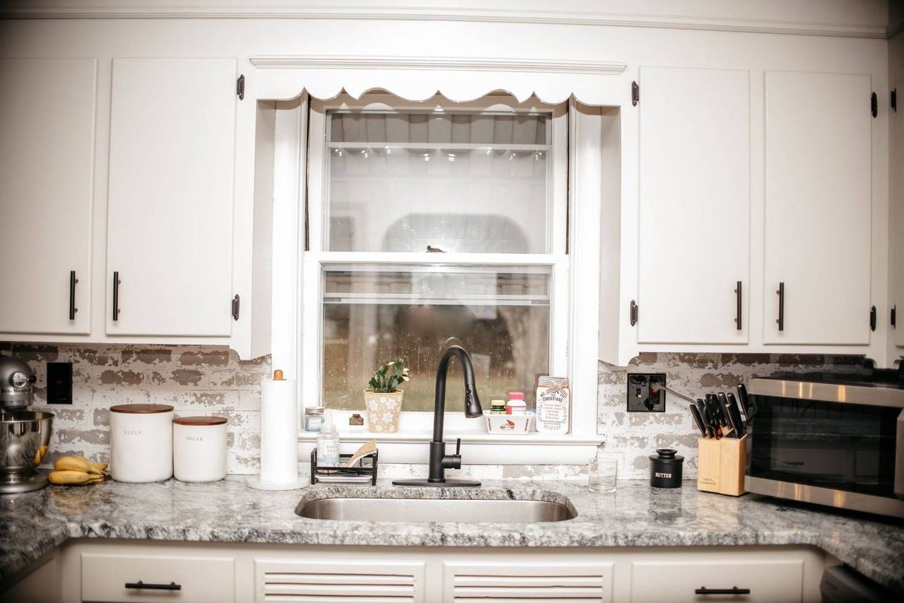 130 N Grant St - Photo 6 of 50