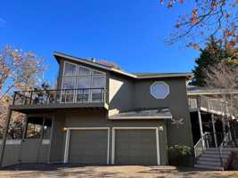 featured image of 400 Glenview Dr