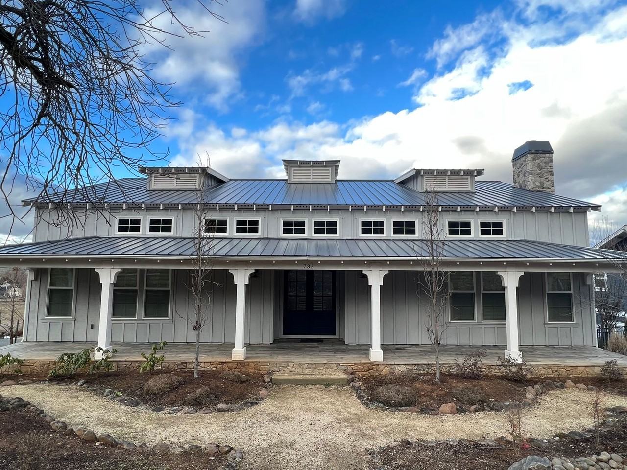 735 E California St - Photo 2 of 43