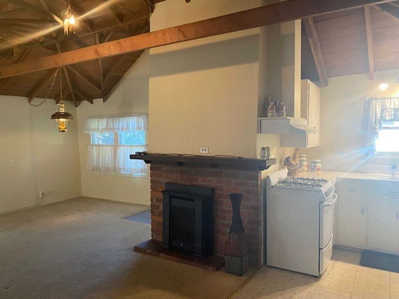 1925 Cordilleras Rd - Photo 7 of 17