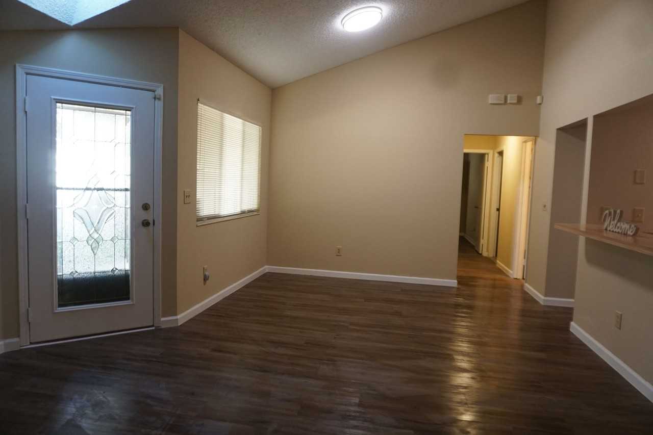 7836 Pocita Ct - Photo 5 of 17