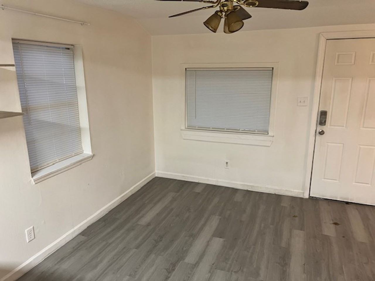 602 Bienville St - Photo 2 of 10