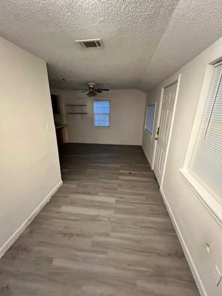 602 Bienville St - Photo 3 of 10