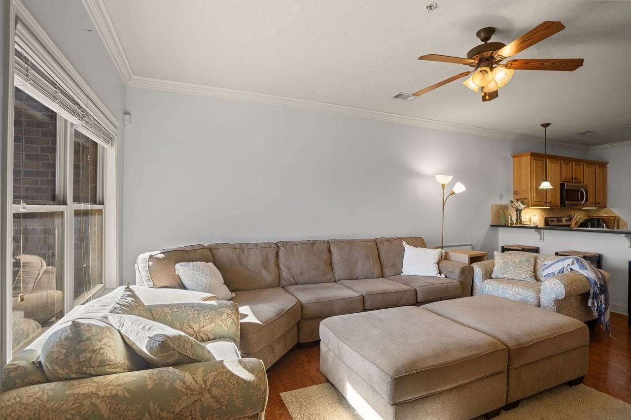 836 W Glenn Ave #307 - Photo 7 of 36