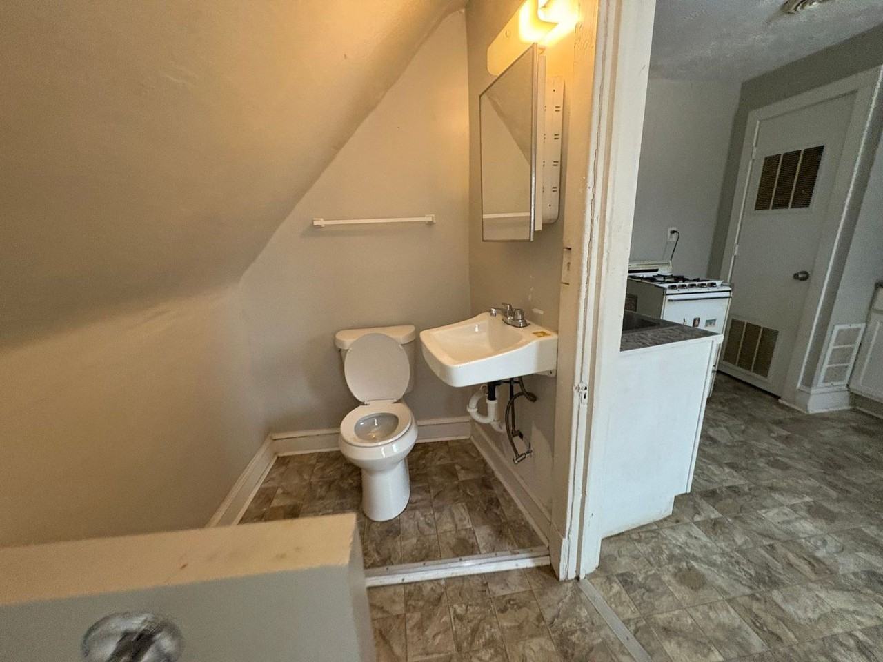 Hampden Ave. 10707 - Photo 3 of 5