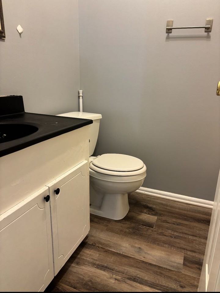 20503 - Photo 4 of 20