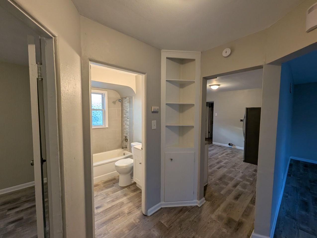 9855 Lorna Ln - Photo 6 of 9