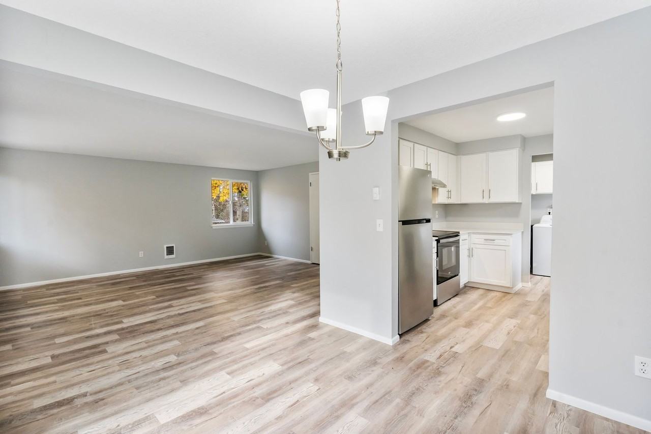 5321 W A St - Photo 7 of 30