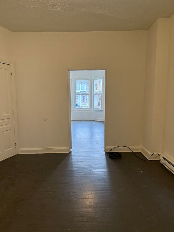 269 W Cottage Pl - Photo 6 of 11