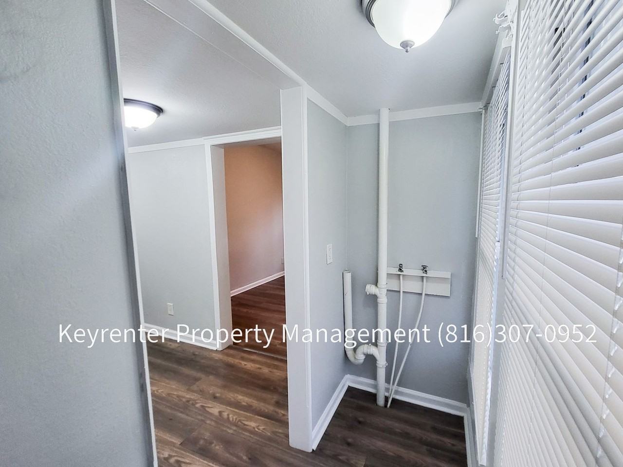 8115 Highland Ave - Photo 6 of 17