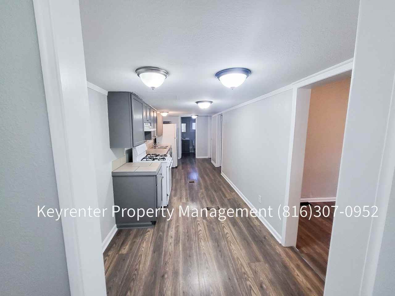 8115 Highland Ave - Photo 7 of 17