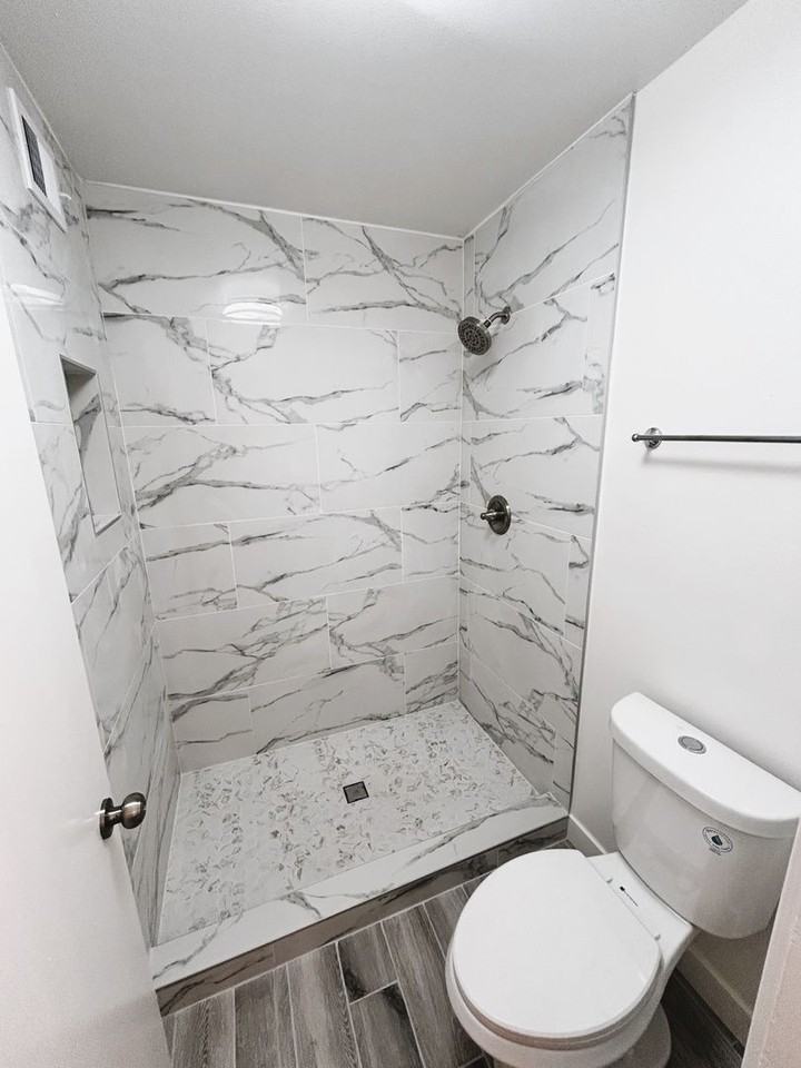 1312 N Harold St #2 - Photo 7 of 17